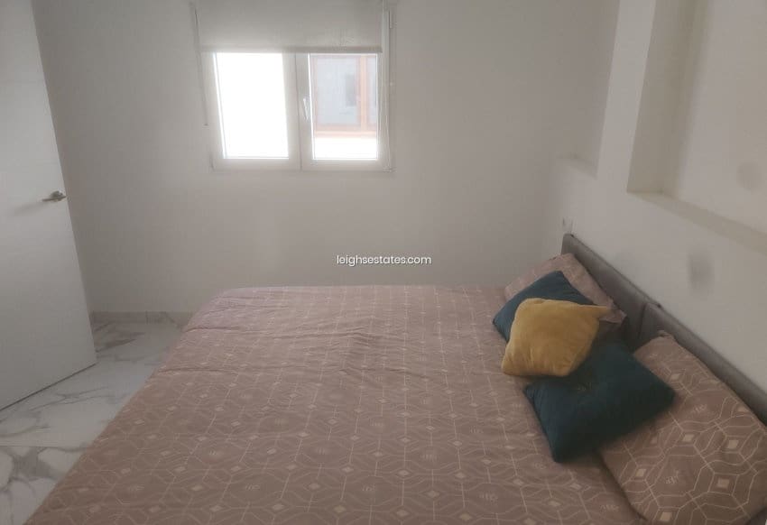 1 bedroom Apartment for sale in Villamartin with pool - € 155,000 (Ref: 9165500)