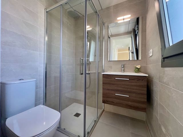 3 camera da letto Villa in vendita in Villamartin, Orihuela con piscina - 409.900 € (Rif: 9171137)