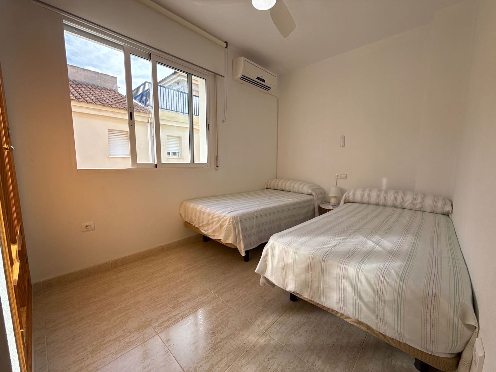 Casa de 4 habitaciones en Dehesa de Campoamor en venta con garaje - 355.000 € (Ref: 9209077)