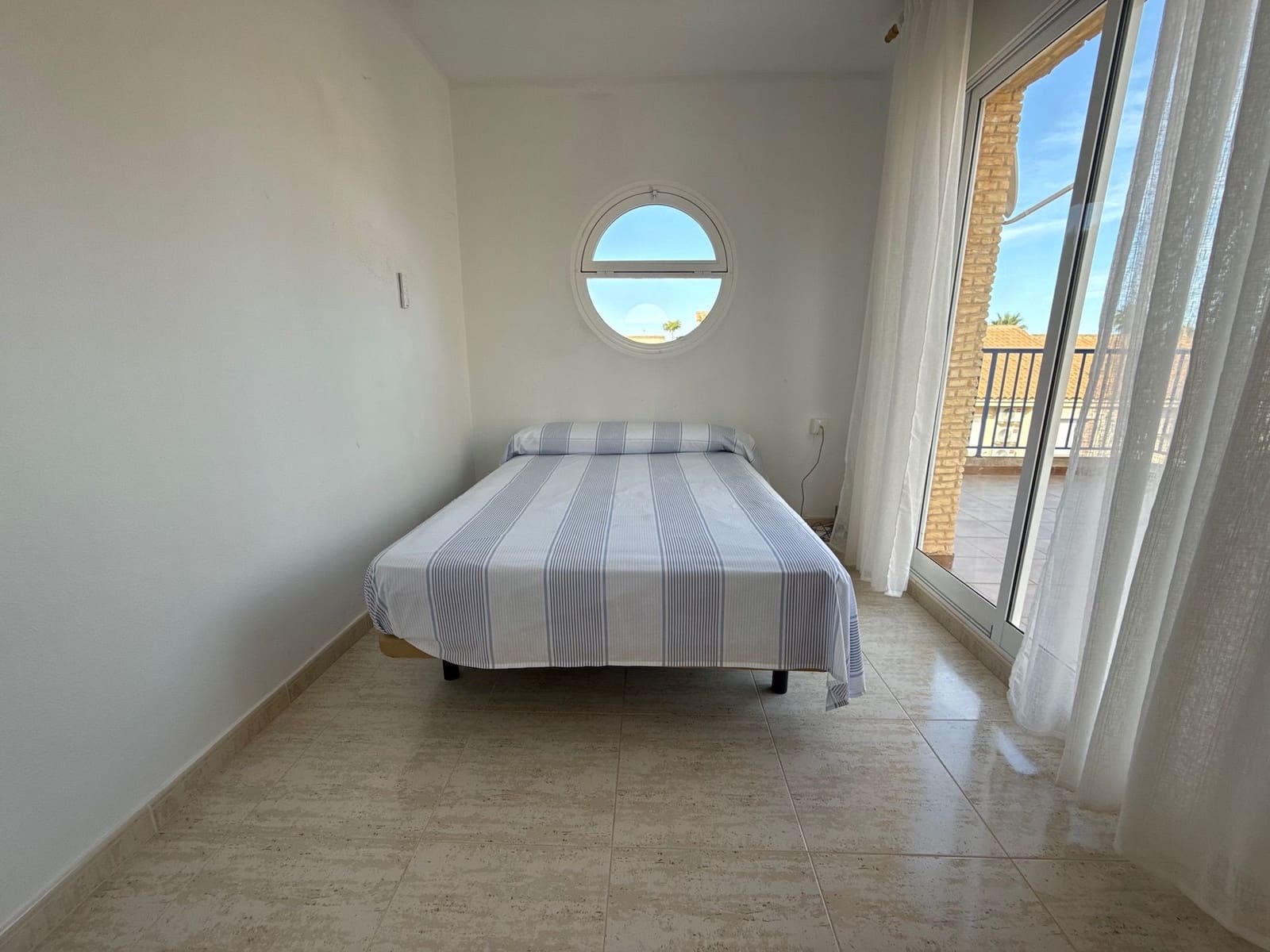 Casa de 4 habitaciones en Dehesa de Campoamor en venta con garaje - 355.000 € (Ref: 9209077)