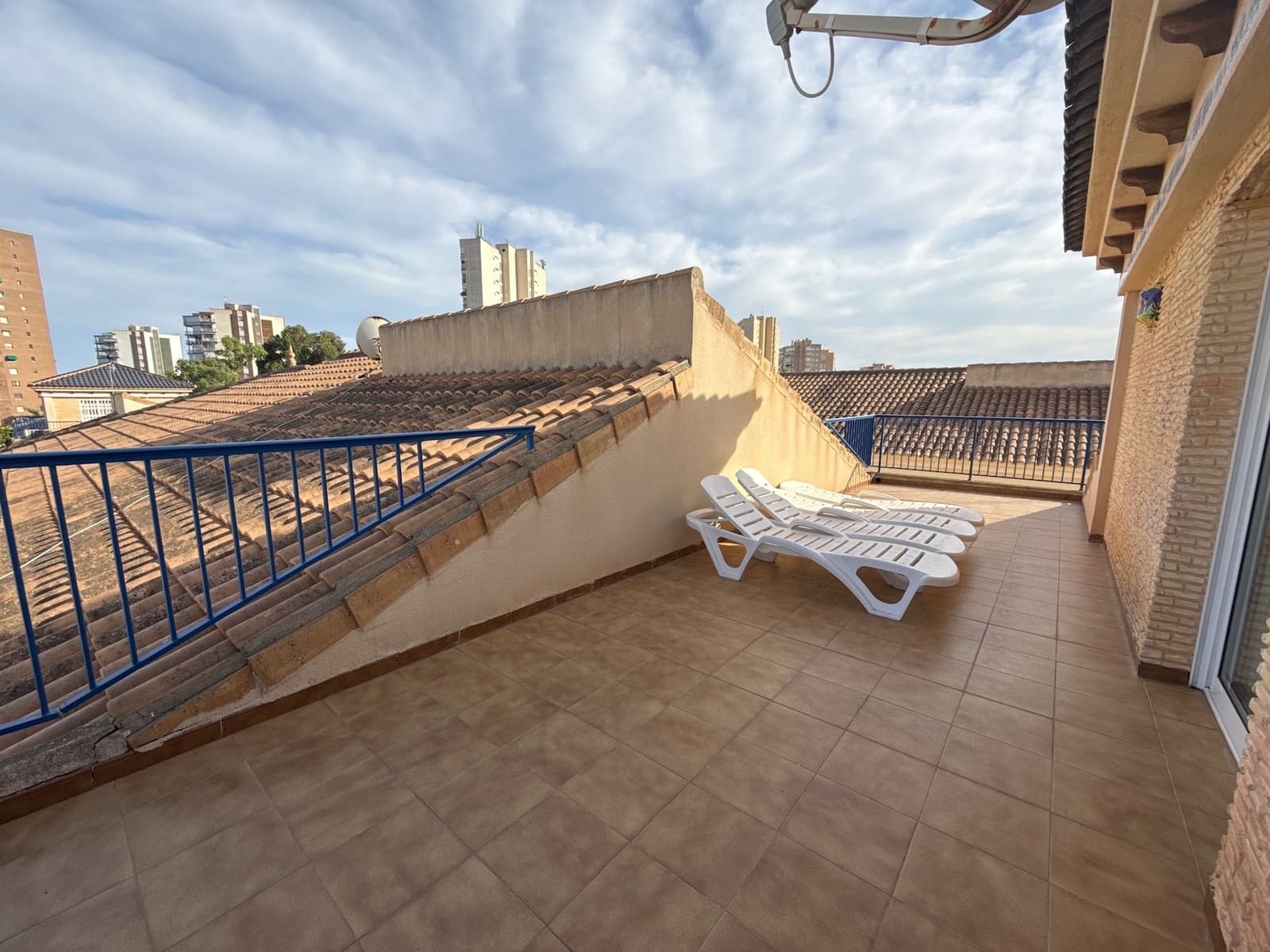 Casa de 4 habitaciones en Dehesa de Campoamor en venta con garaje - 355.000 € (Ref: 9209077)