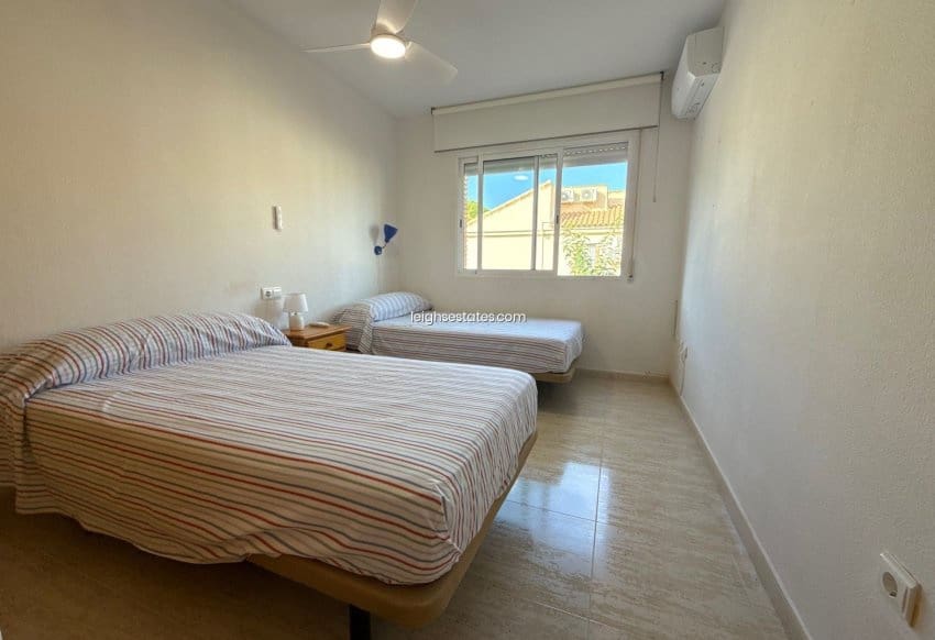 4 bedroom Townhouse for sale in Dehesa de Campoamor with garage - € 355,000 (Ref: 9209077)