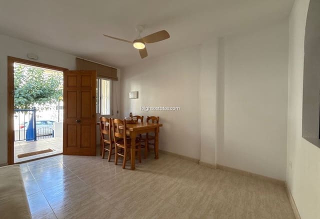 4 chambre Maison de Ville à vendre à Dehesa de Campoamor, Orihuela avec garage - 355 000 € (Ref: 9209077)
