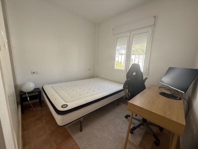 Apartamento de 3 habitaciones en Villamartin, Orihuela en venta con piscina - 185.000 € (Ref: 9235994)