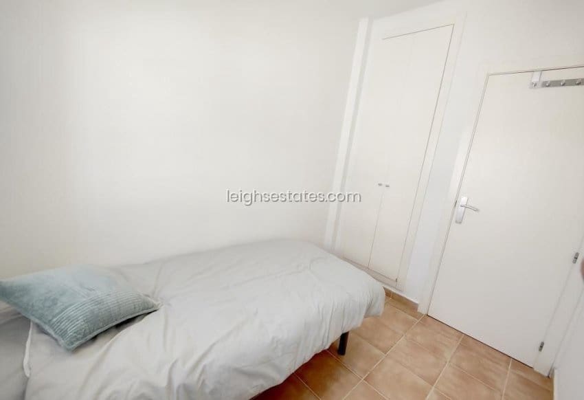 3 quarto Apartamento para venda em Villamartin com piscina - 185 000 € (Ref: 9235994)