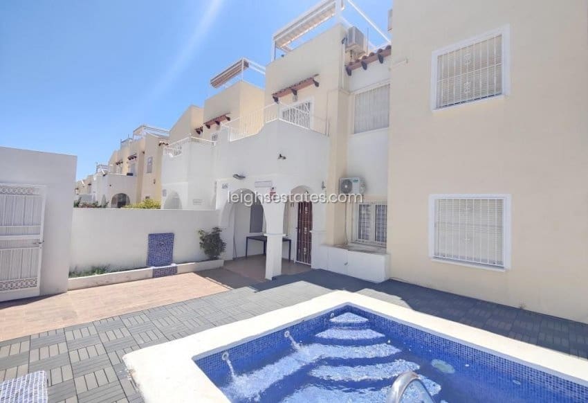 3 quarto Apartamento para venda em Villamartin com piscina - 185 000 € (Ref: 9235994)