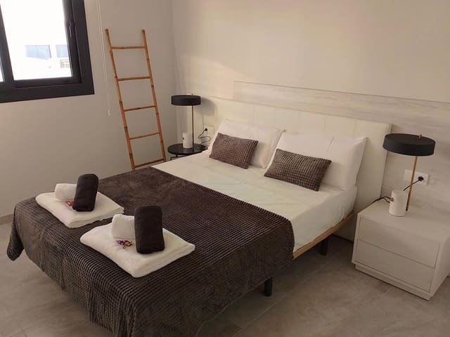 2 sypialnia Apartament na sprzedaż w Villamartin, Orihuela z basenem garażem - 274 900 € (Ref: 9353163)