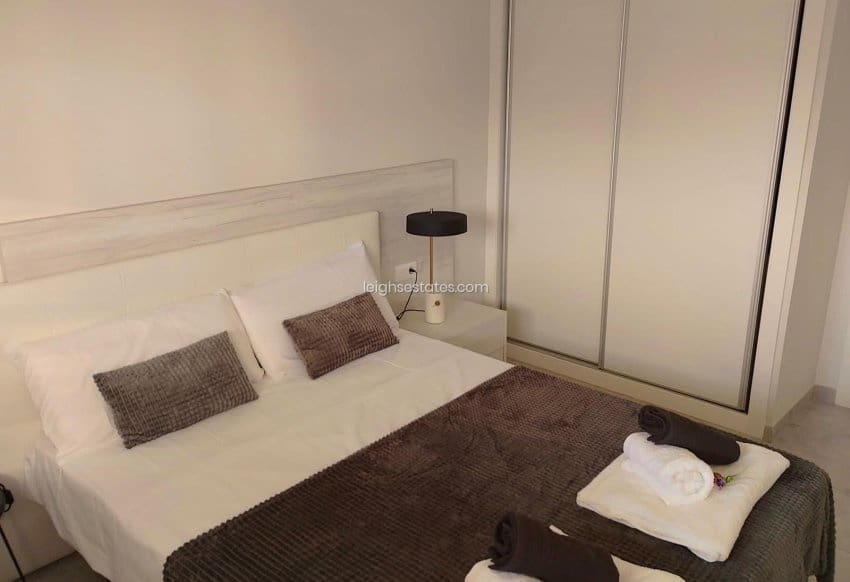 2 bedroom Apartment for sale in Villamartin with pool garage - € 269,000 (Ref: 9353163)