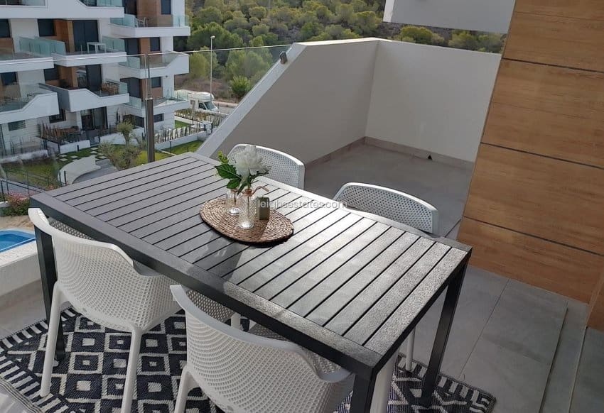 2 bedroom Apartment for sale in Villamartin with pool garage - € 269,000 (Ref: 9353163)