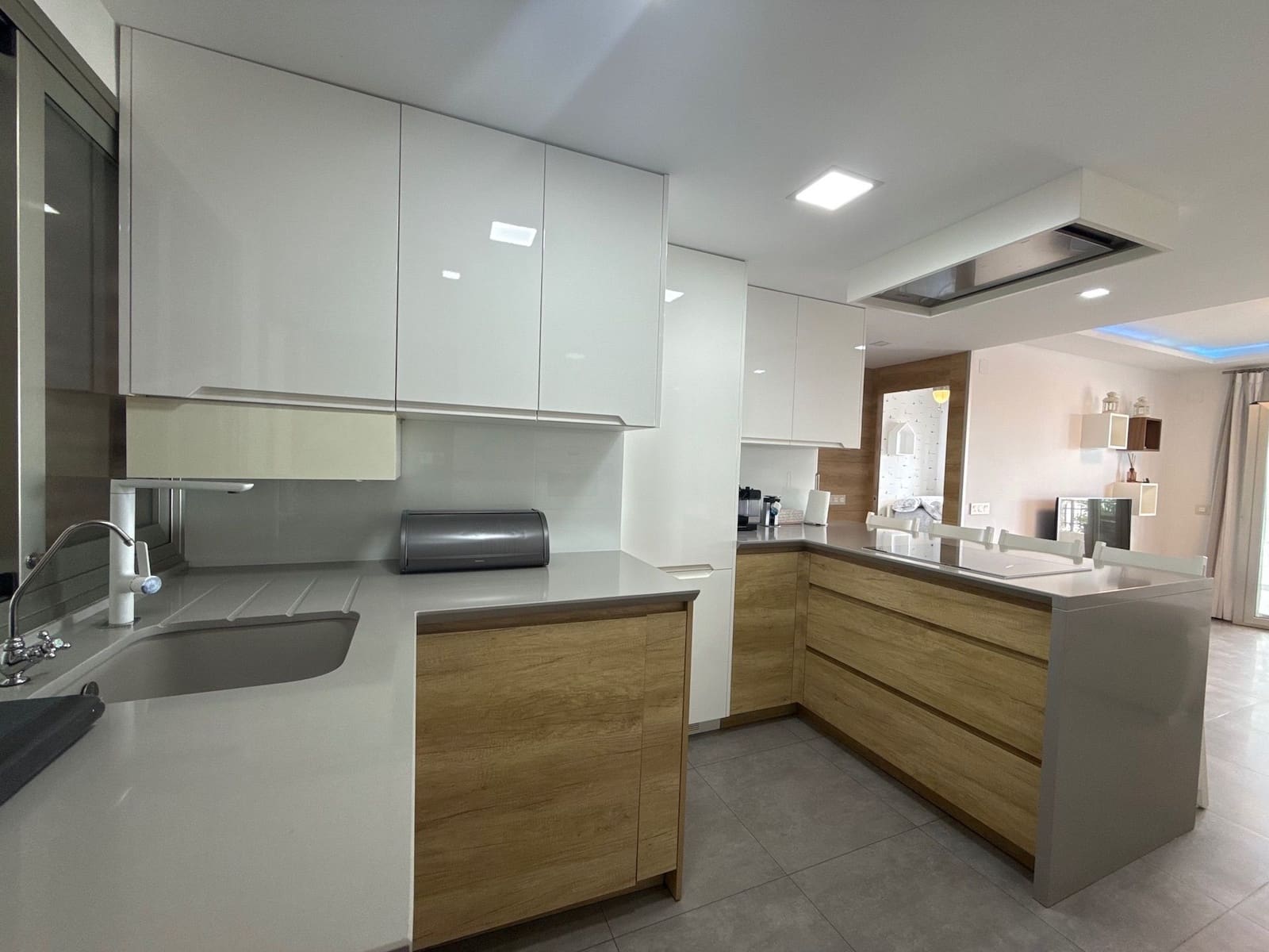 2 soverom Leilighet til salgs i Cabo Roig med svømmebasseng - € 245 000 (Ref: 9355513)