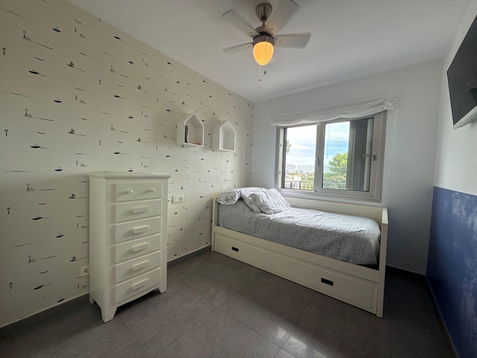 2 soverom Leilighet til salgs i Cabo Roig med svømmebasseng - € 245 000 (Ref: 9355513)