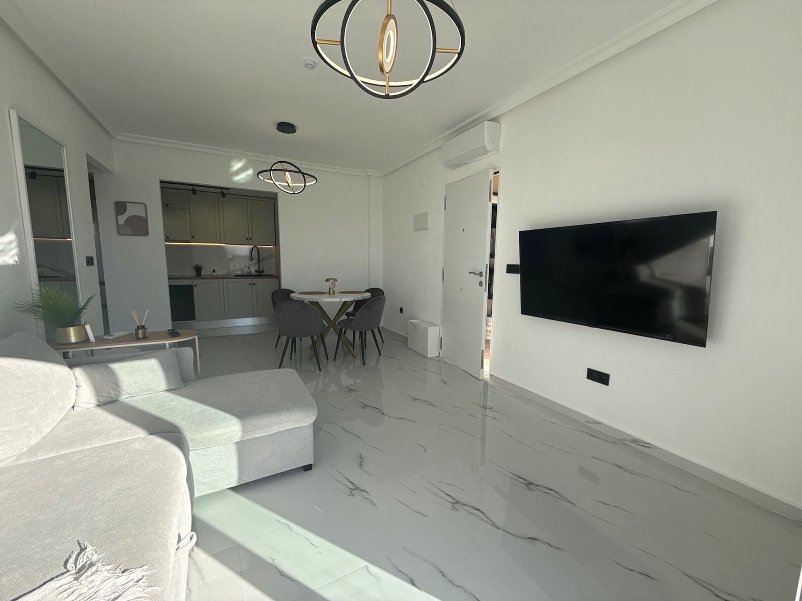 1 bedroom Apartment for sale in Playa Flamenca with pool - € 170,000 (Ref: 9385113)