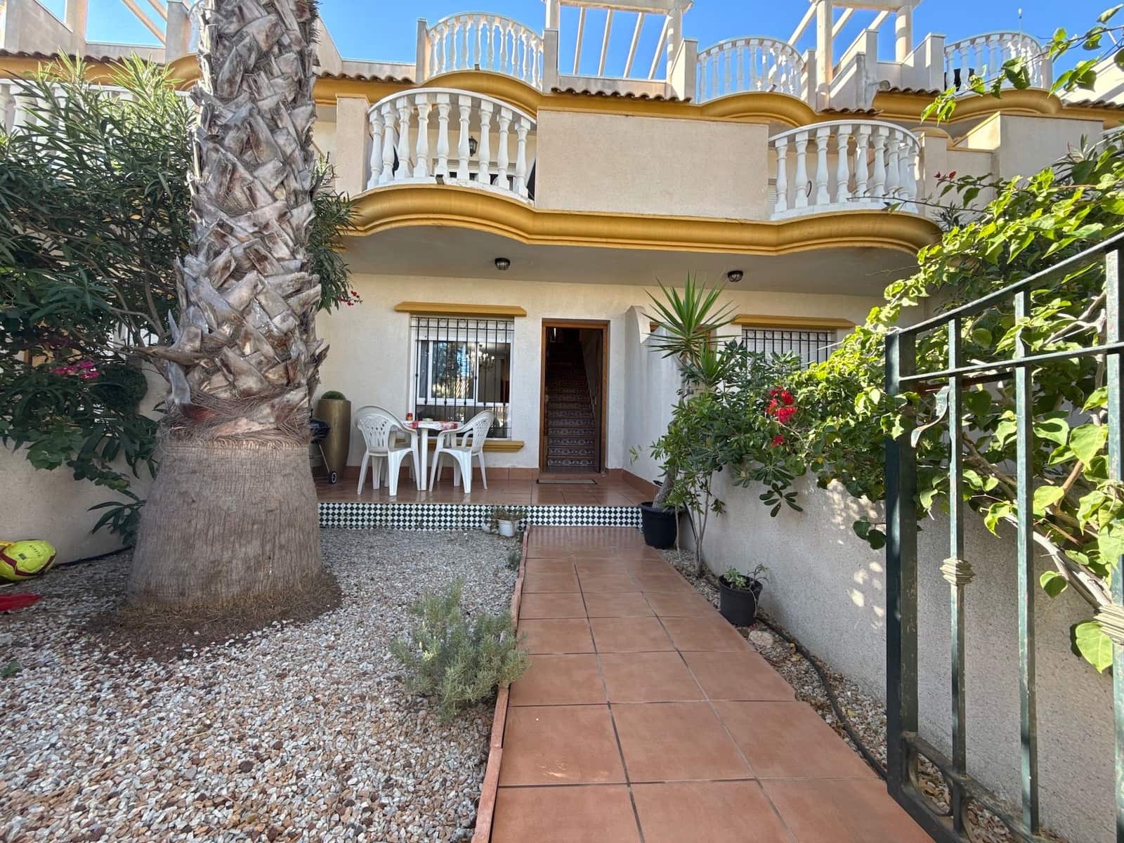 3 soverom Hus til salgs i Cabo Roig med svømmebasseng - € 255 000 (Ref: 9400381)