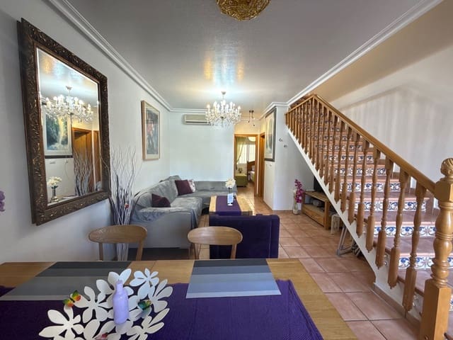 3 bedroom Townhouse for sale in Cabo Roig, Orihuela with pool - € 255,000 (Ref: 9400381)