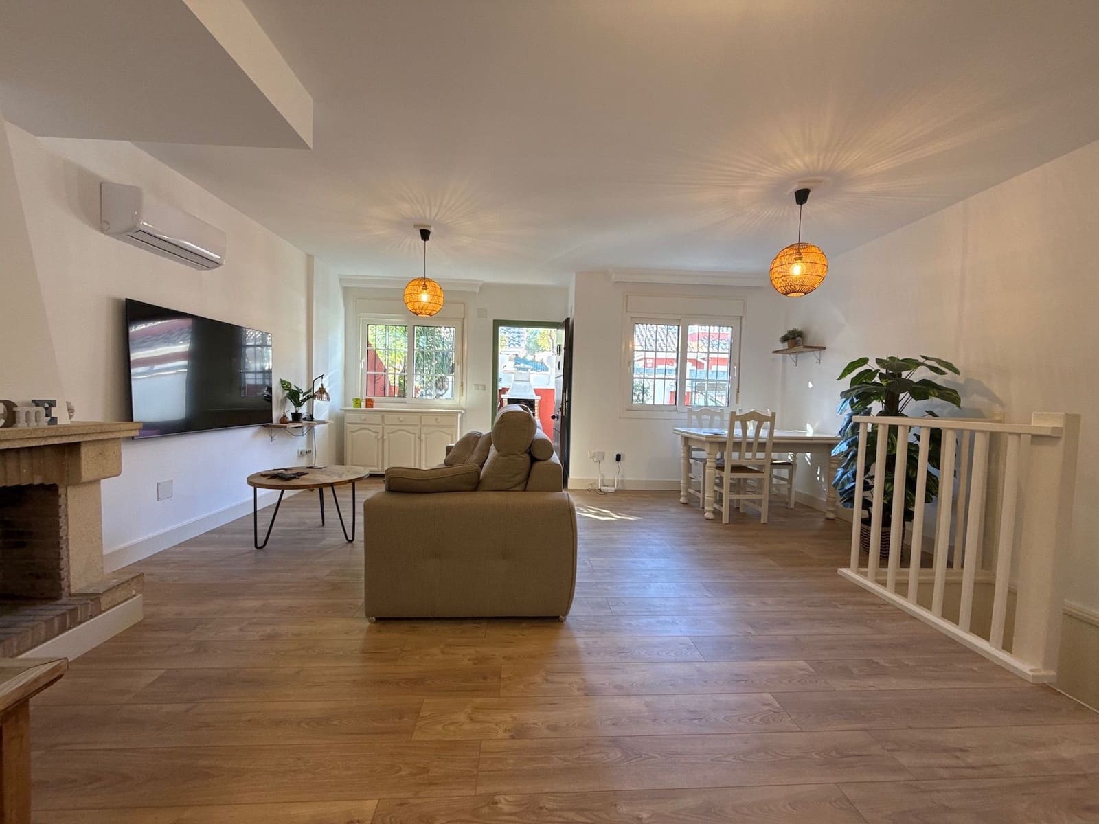 2 soverom Villa til salgs i Villamartin med svømmebasseng garasje - € 239 000 (Ref: 9406221)