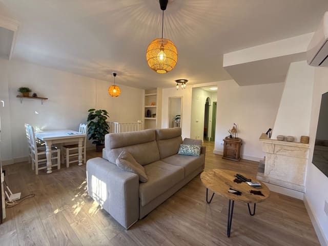 2 sovrum Villa till salu i Villamartin, Orihuela med pool garage - 239 000 € (Ref: 9406221)