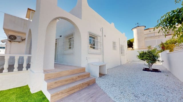 2 camera da letto Villa in vendita in Villamartin, Orihuela - 199.000 € (Rif: 9436695)