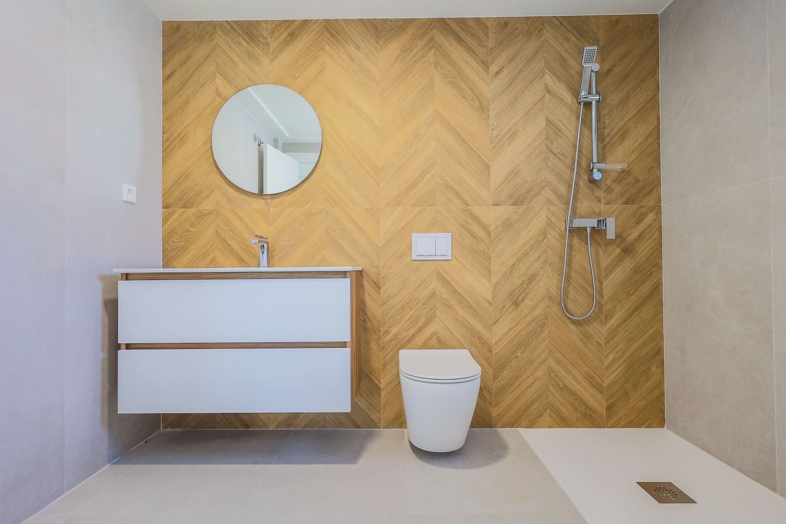 3 soveværelse Villa til salg i Villamartin med swimmingpool - € 590.000 (Ref: 9443053)