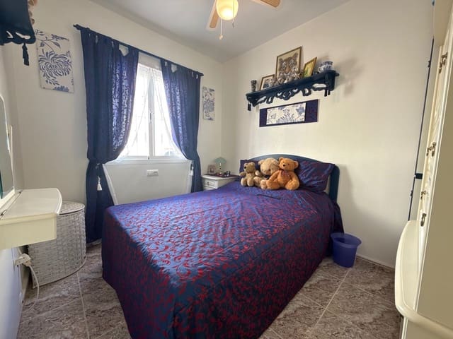 2 soveværelse Byhus til salg i Villamartin, Orihuela med swimmingpool - € 155.000 (Ref: 9485141)