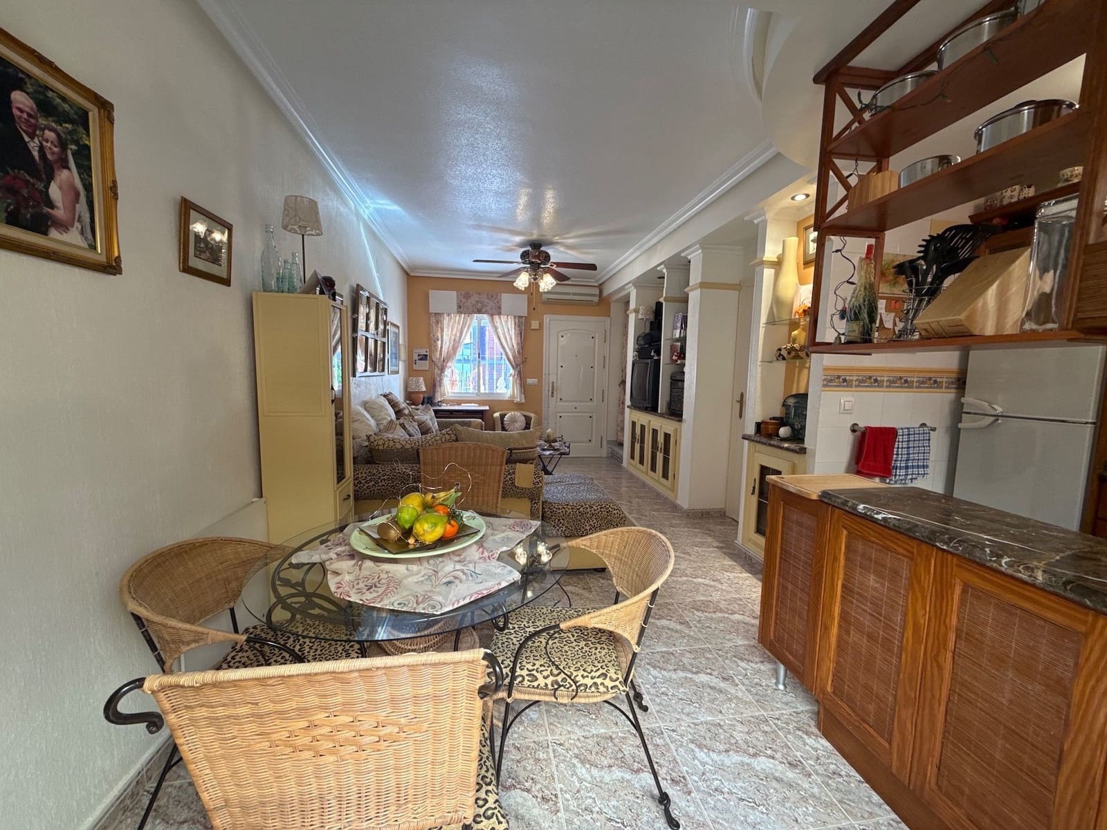 2 bedroom Townhouse for sale in Villamartin with pool - € 155,000 (Ref: 9485141)