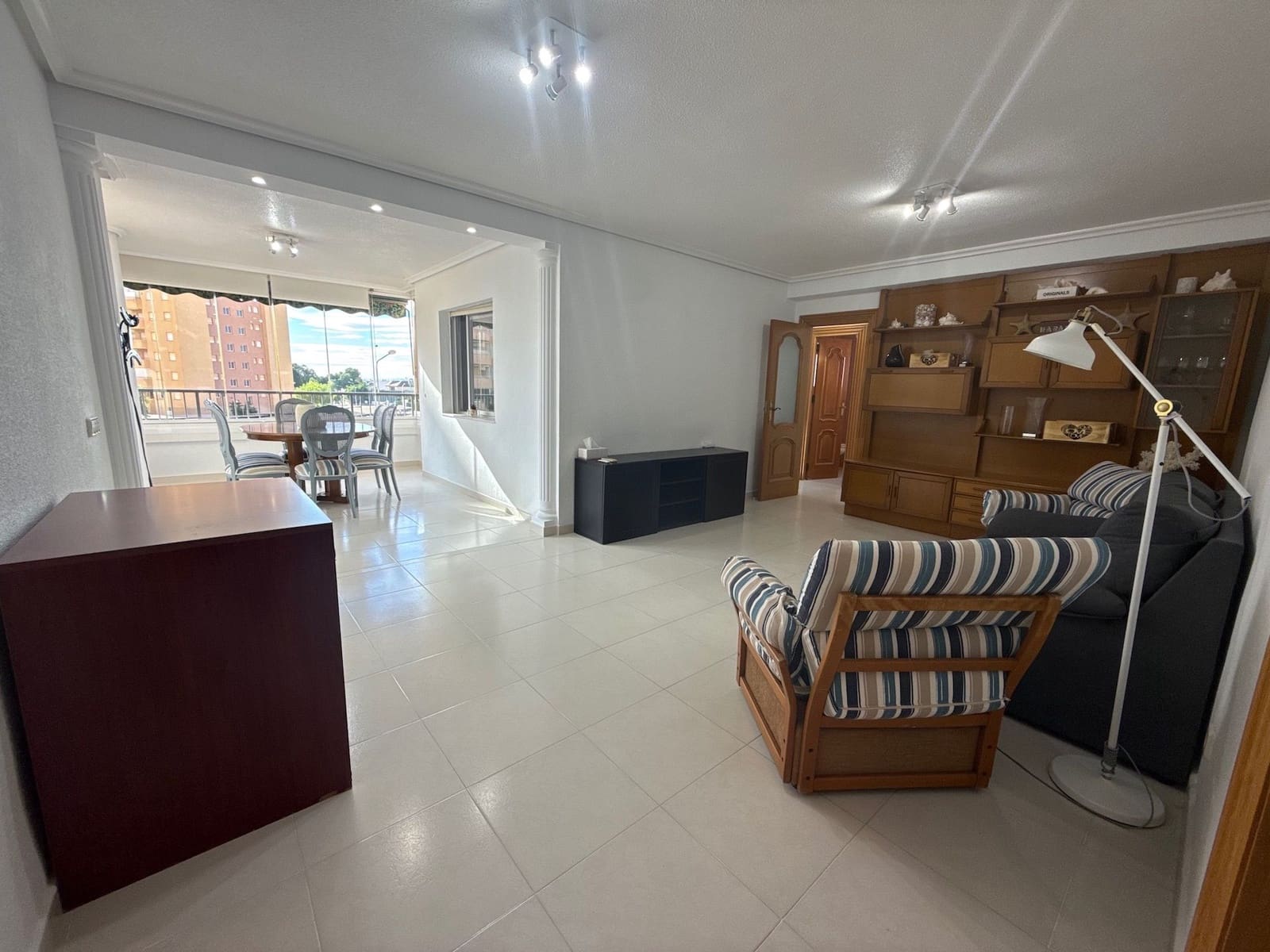 3 Zimmer Apartment zu verkaufen in Dehesa de Campoamor mit Garage - 275.000 € (Ref: 9570620)
