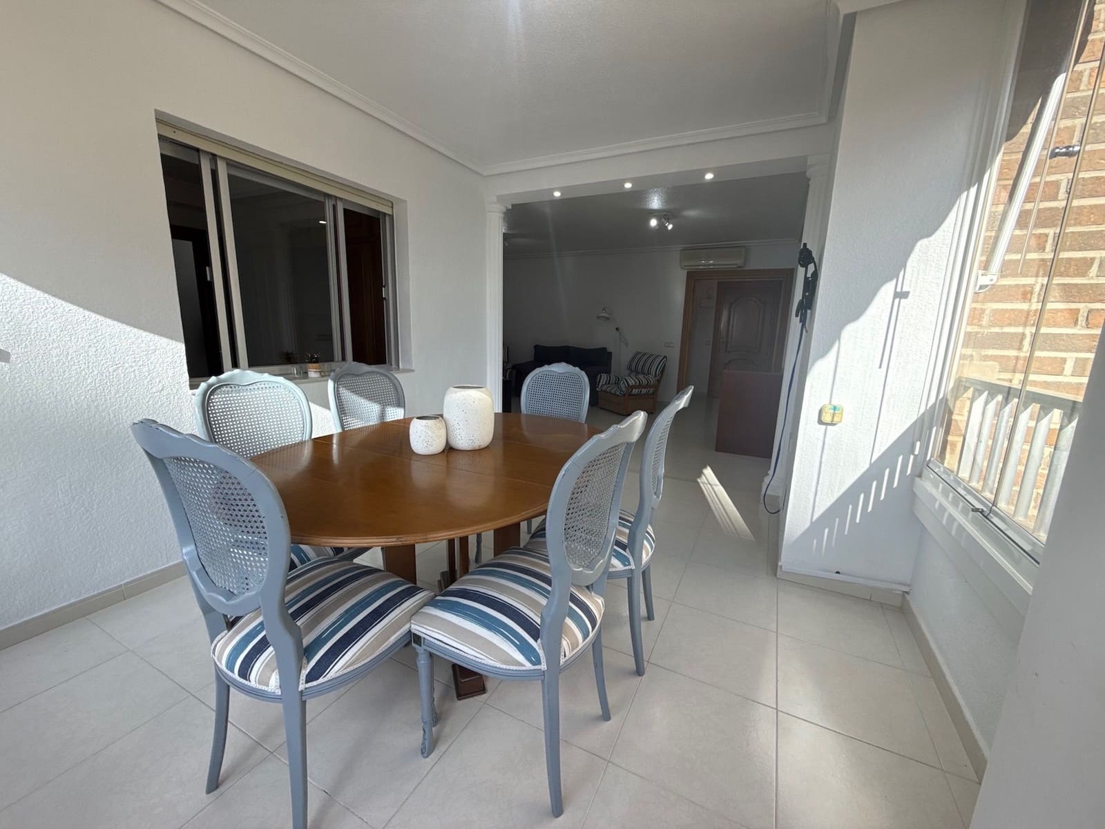 3 Zimmer Apartment zu verkaufen in Dehesa de Campoamor mit Garage - 275.000 € (Ref: 9570620)