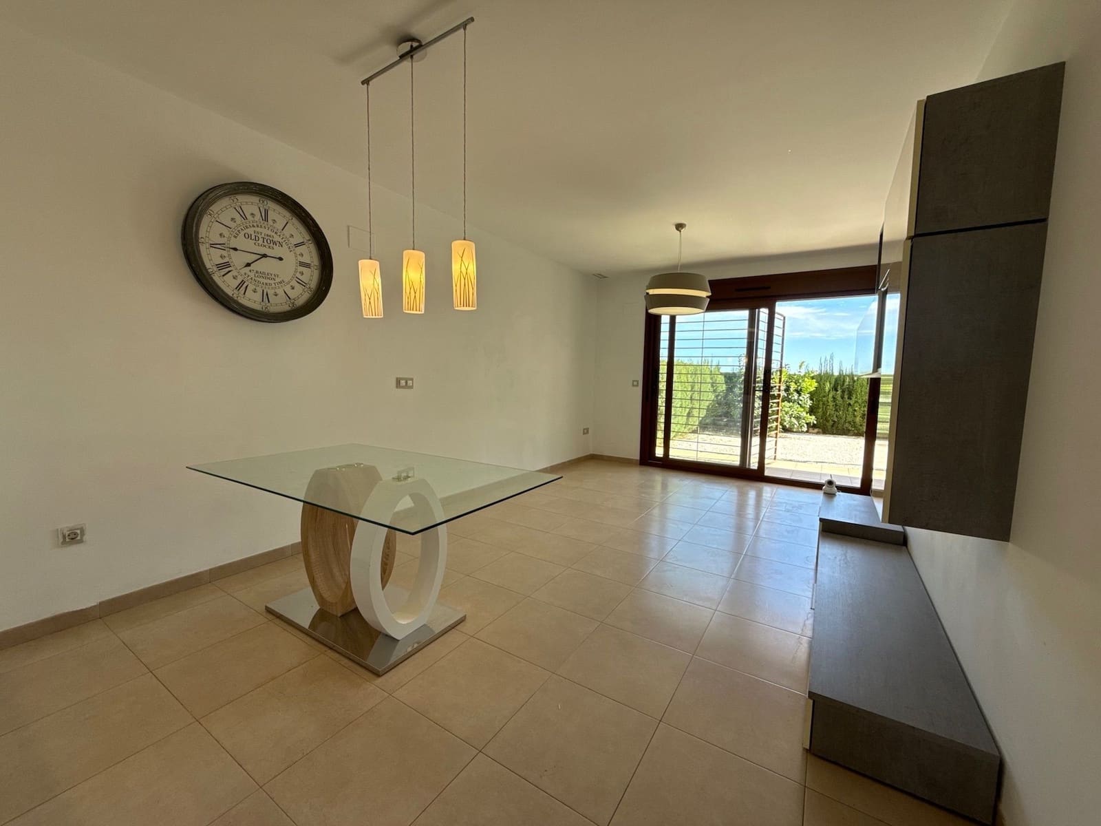 2 Zimmer Apartment zu verkaufen in Orihuela Costa mit Pool - 240.000 € (Ref: 9575635)