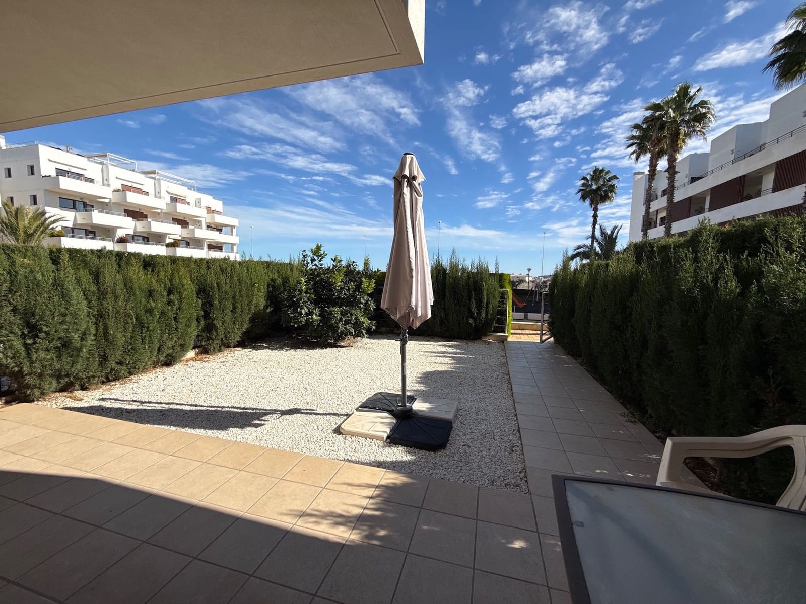 2 Zimmer Apartment zu verkaufen in Orihuela Costa mit Pool - 240.000 € (Ref: 9575635)
