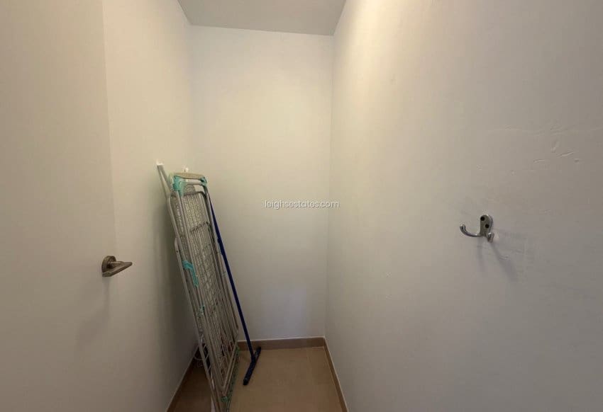 Apartamento de 2 habitaciones en Orihuela Costa en venta con piscina - 240.000 € (Ref: 9575635)