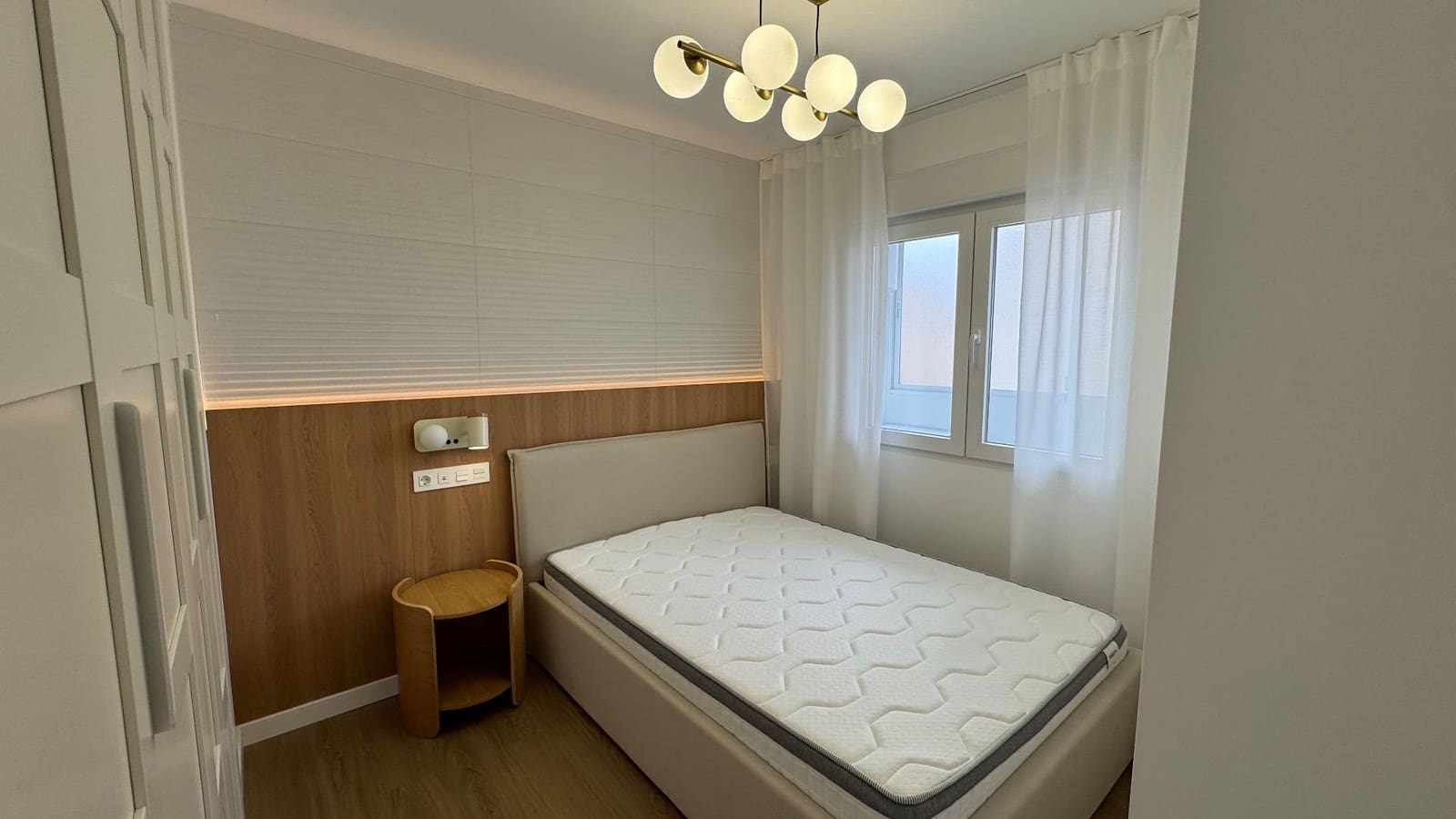 2 makuuhuone Huoneisto myytävänä paikassa Orihuela Costa mukana uima-altaan 
autotalli - 269 000 € (Ref: 9578465)