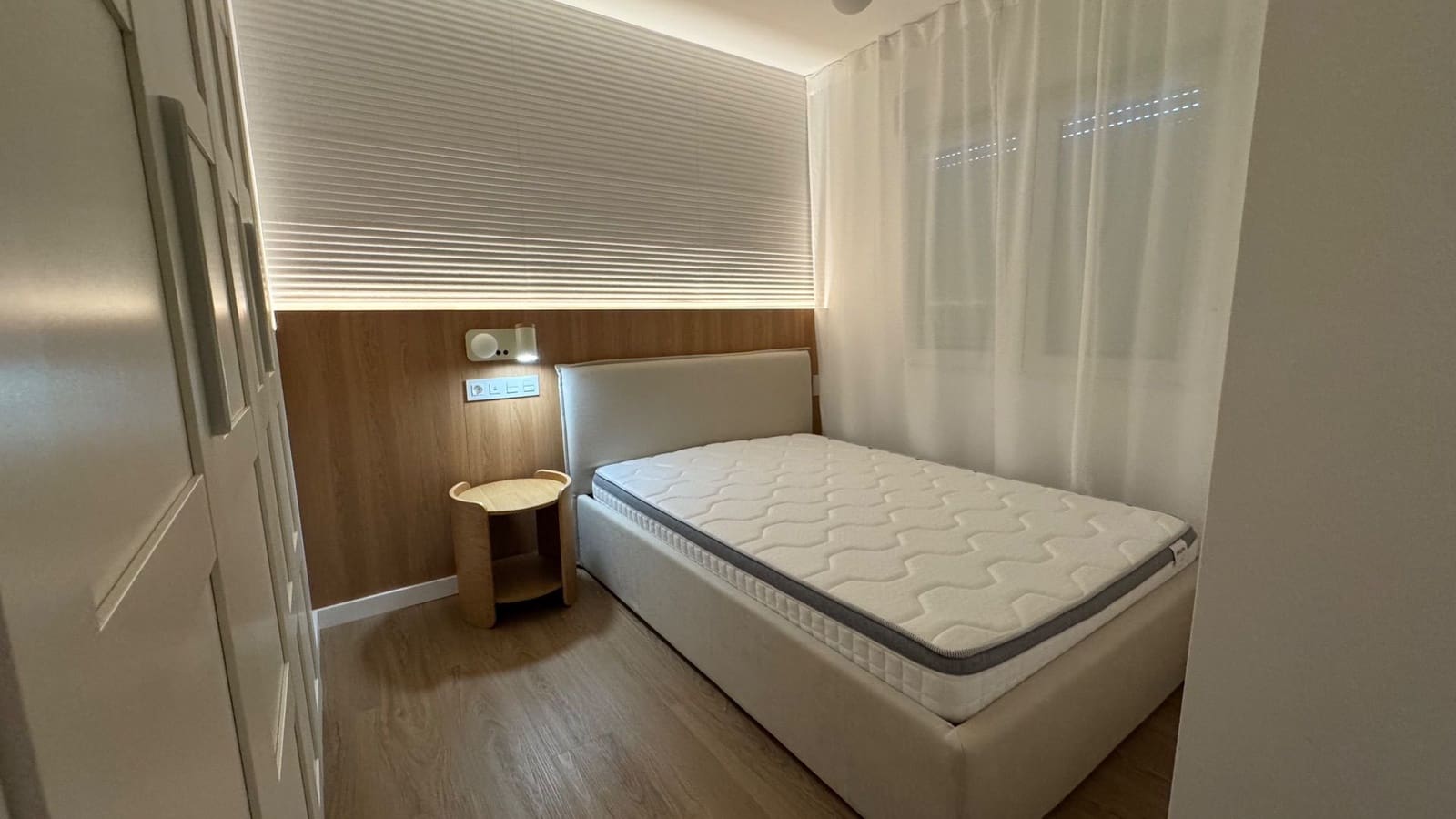 2 makuuhuone Huoneisto myytävänä paikassa Orihuela Costa mukana uima-altaan 
autotalli - 269 000 € (Ref: 9578465)