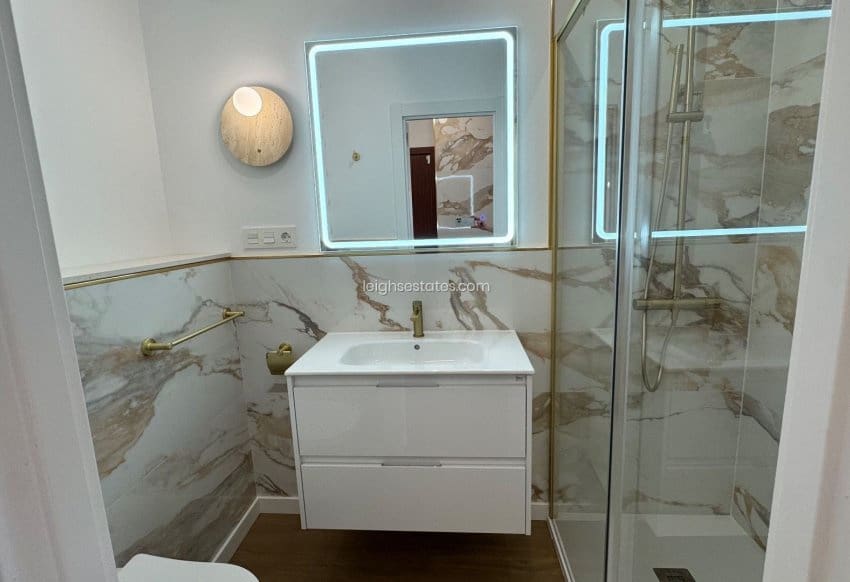 2 bedroom Apartment for sale in Orihuela Costa with pool garage - € 249,000 (Ref: 9578465)