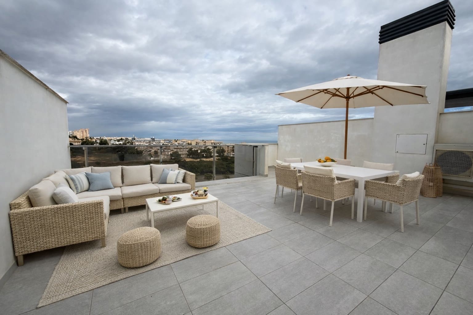 2 slaapkamer Appartement te koop in Pilar de la Horadada met zwembad - € 415.000 (Ref: 9590708)