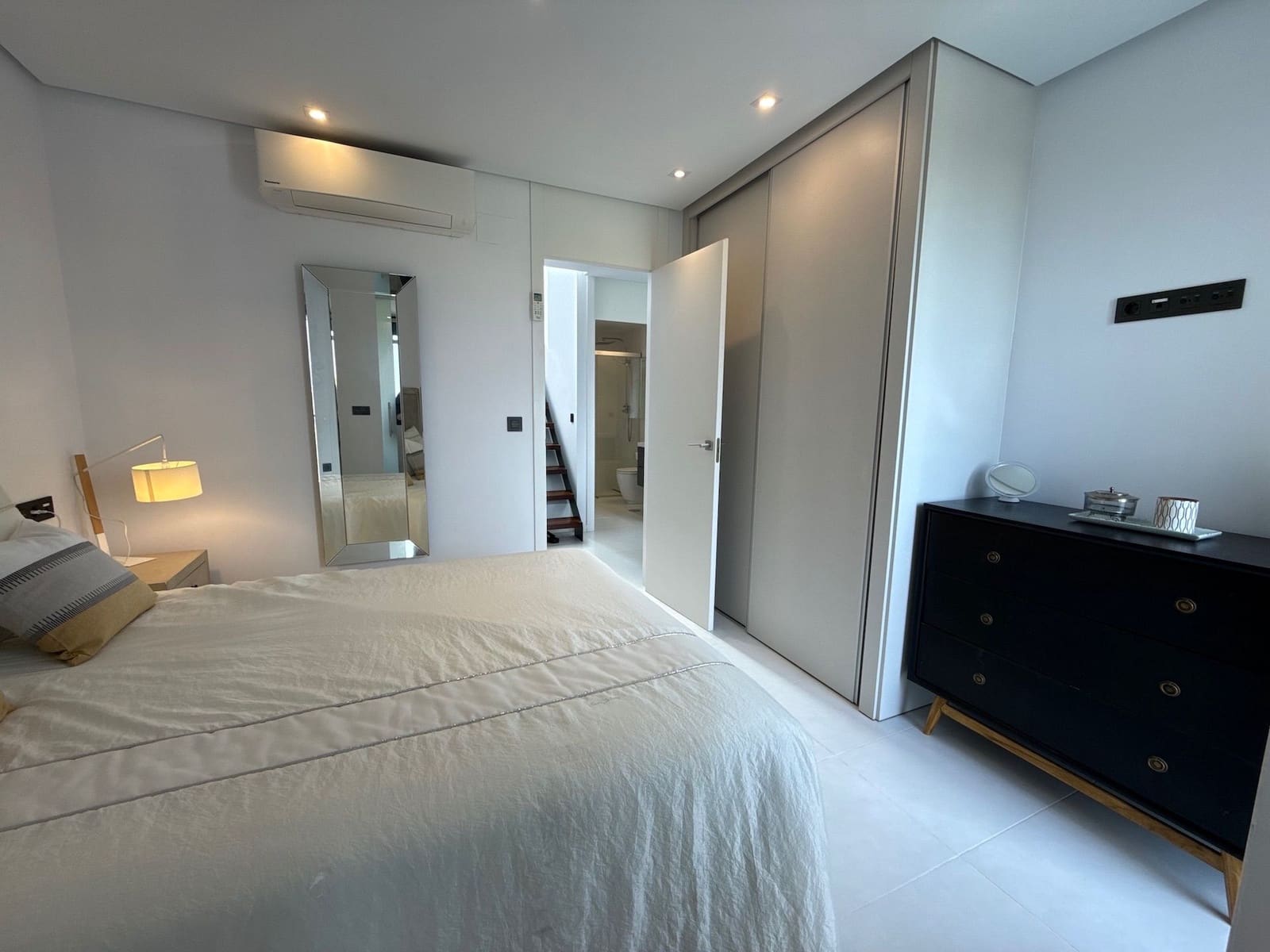 2 slaapkamer Appartement te koop in Pilar de la Horadada met zwembad - € 415.000 (Ref: 9590708)