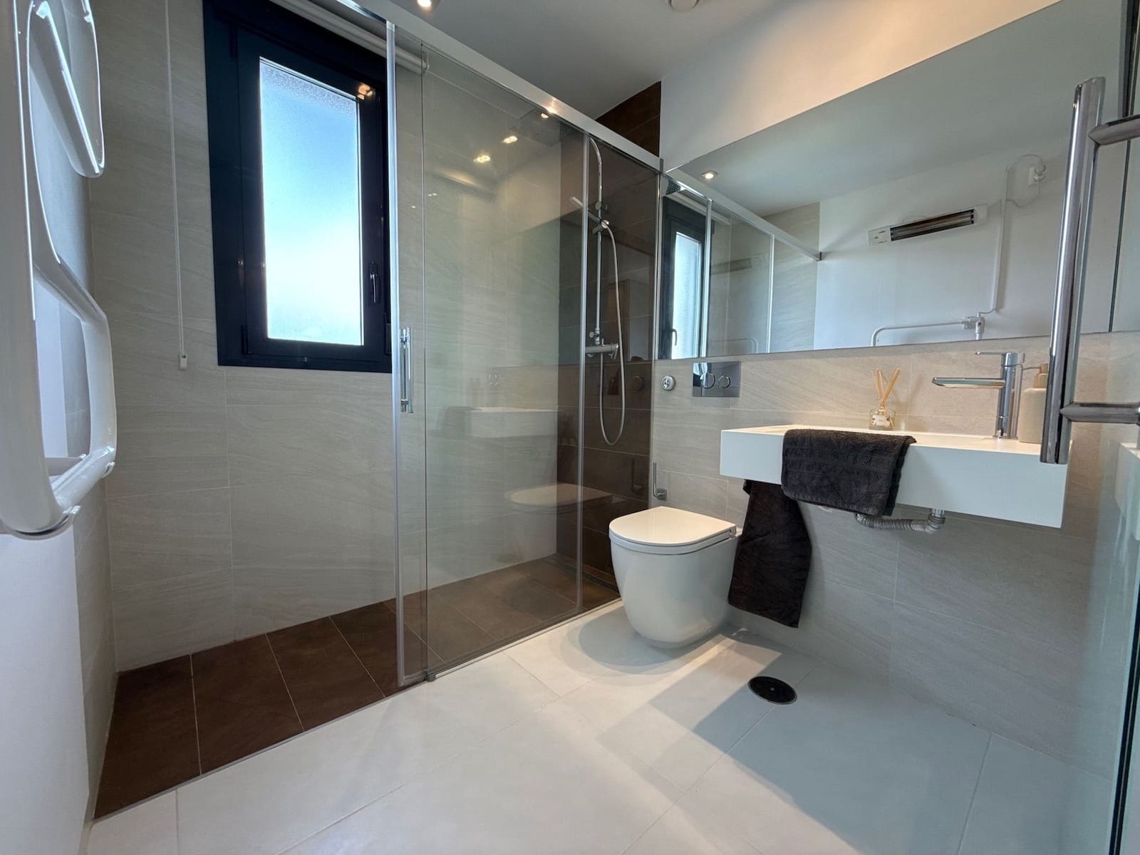 2 slaapkamer Appartement te koop in Pilar de la Horadada met zwembad - € 415.000 (Ref: 9590708)