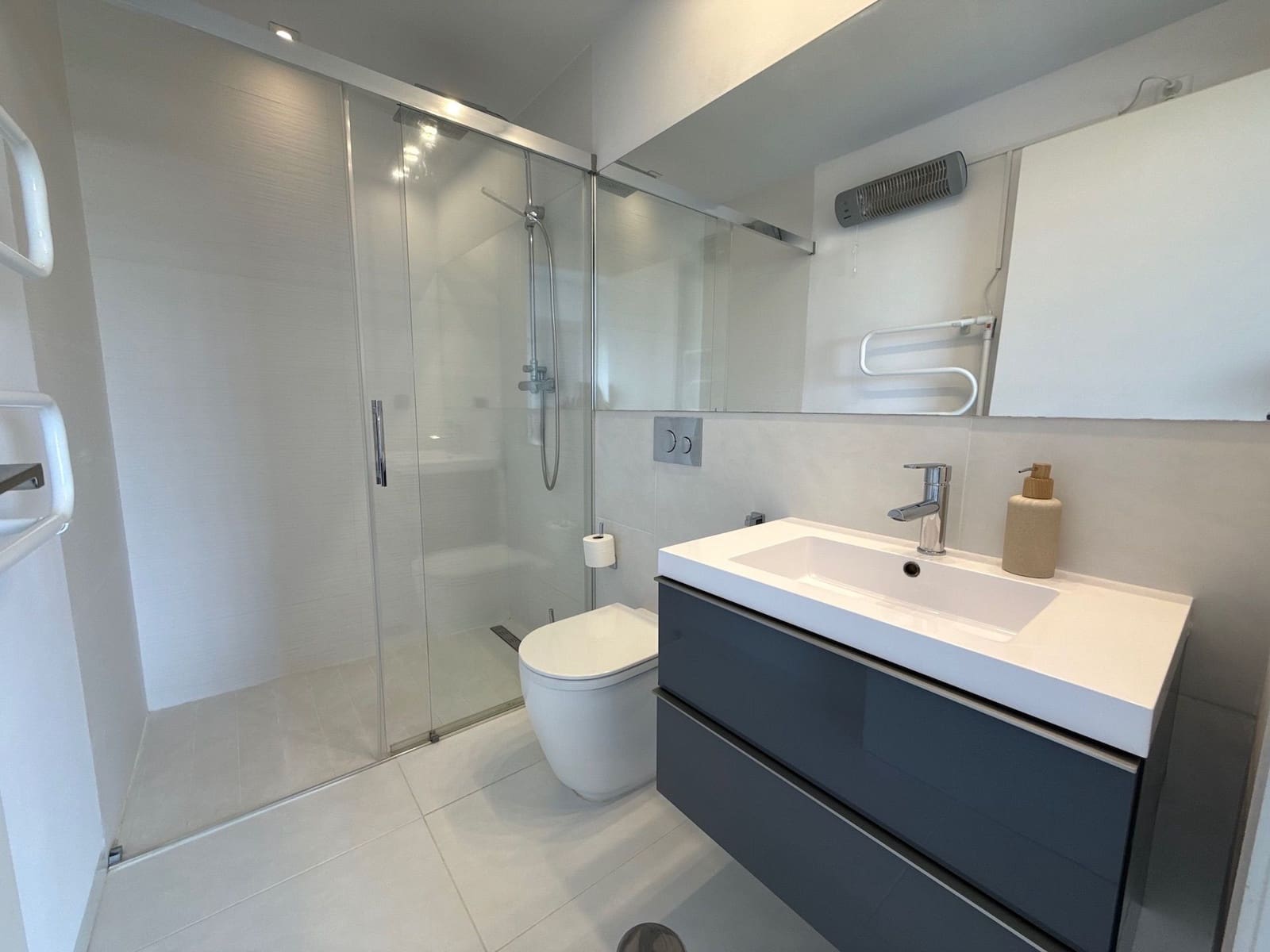 2 slaapkamer Appartement te koop in Pilar de la Horadada met zwembad - € 415.000 (Ref: 9590708)