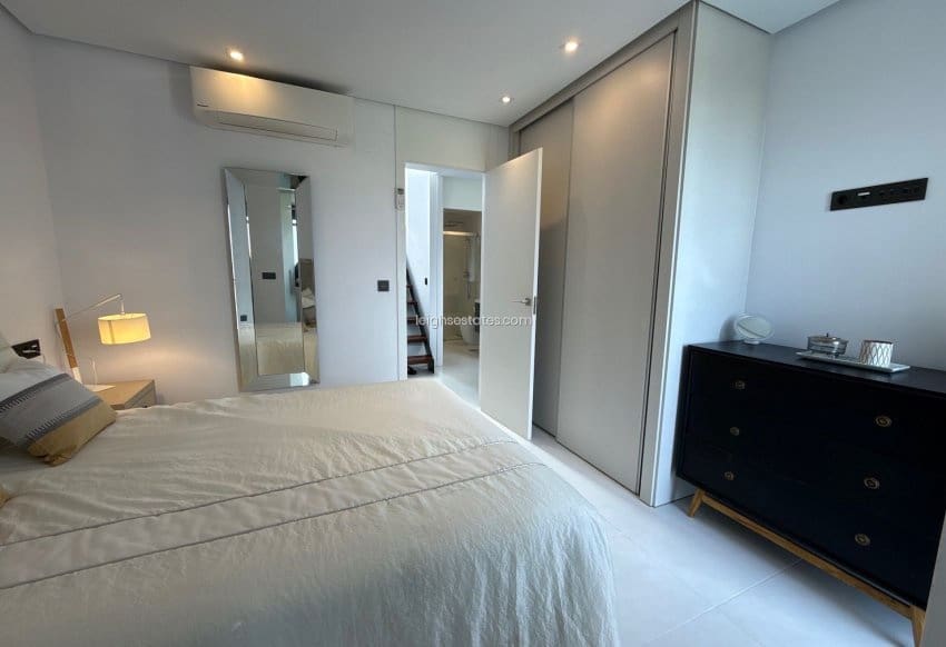 2 sovrum Lägenhet till salu i Pilar de la Horadada med pool - 415 000 € (Ref: 9590708)