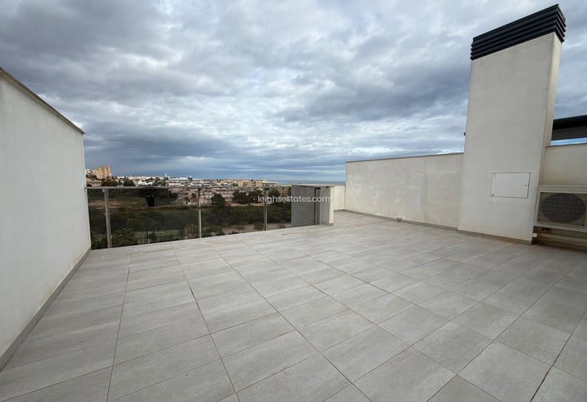 2 sovrum Lägenhet till salu i Pilar de la Horadada med pool - 415 000 € (Ref: 9590708)