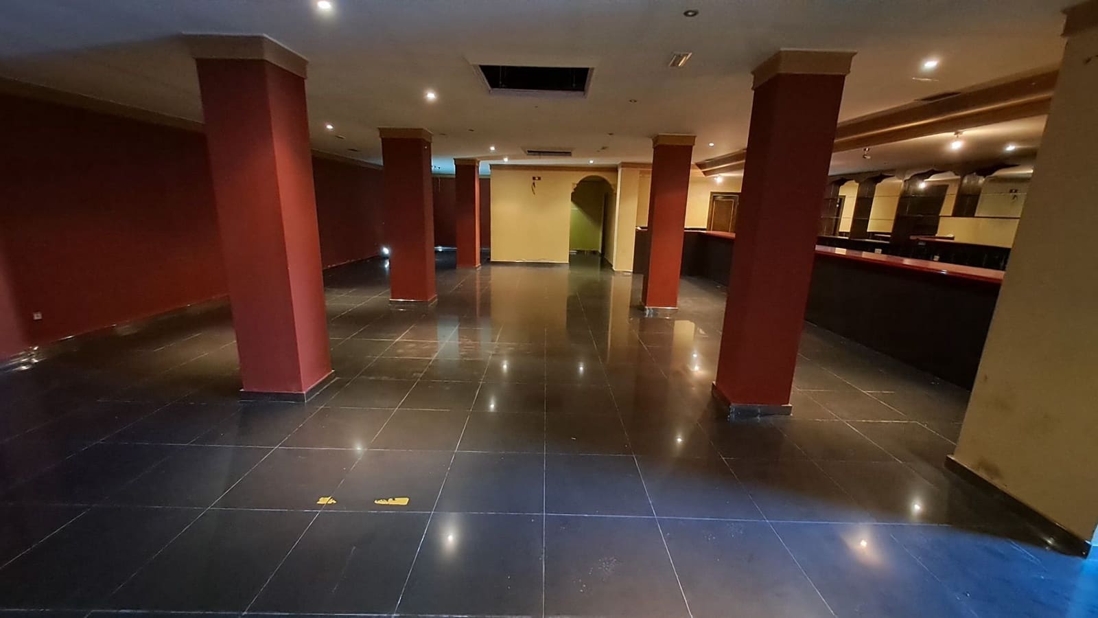 Commercieel te koop in San Miguel de Salinas - € 98.000 (Ref: 9602540)