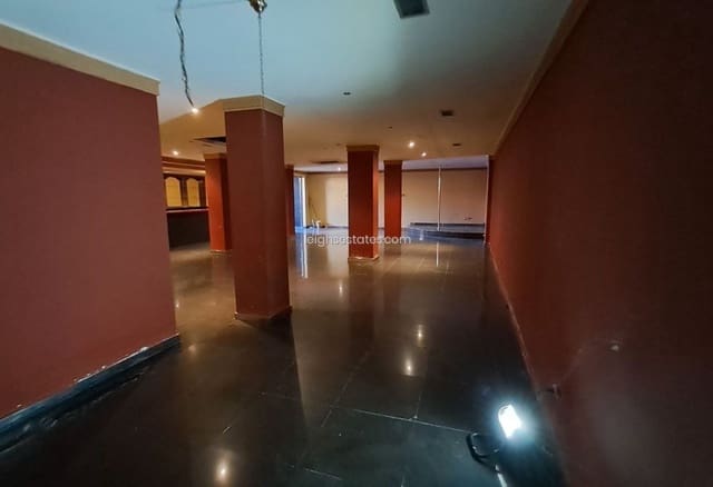 Commercial for sale in San Miguel de Salinas - € 98,000 (Ref: 9602540)