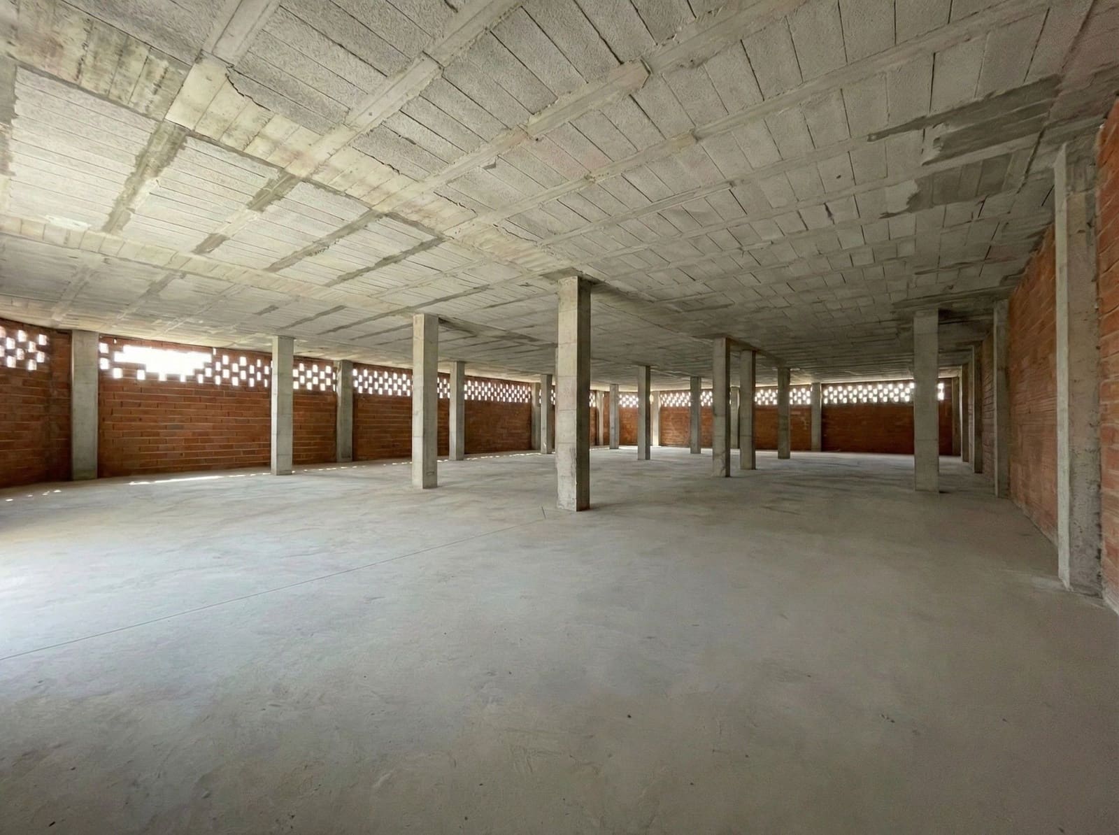 Local Comercial en Pilar de la Horadada en venta con garaje - 379.000 € (Ref: 9629619)