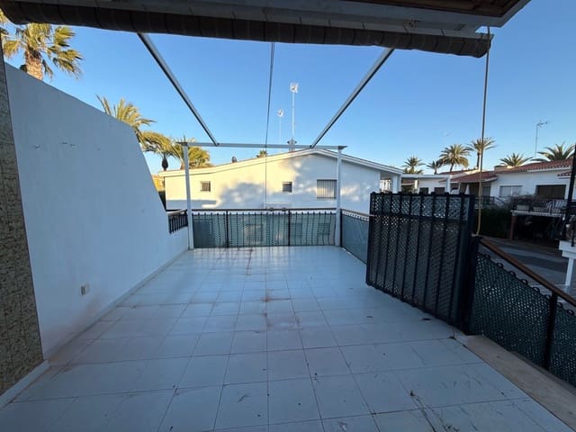 4 makuuhuone Paritalo myytävänä paikassa Dehesa de Campoamor, Orihuela mukana 
autotalli - 425 000 € (Ref: 9636438)