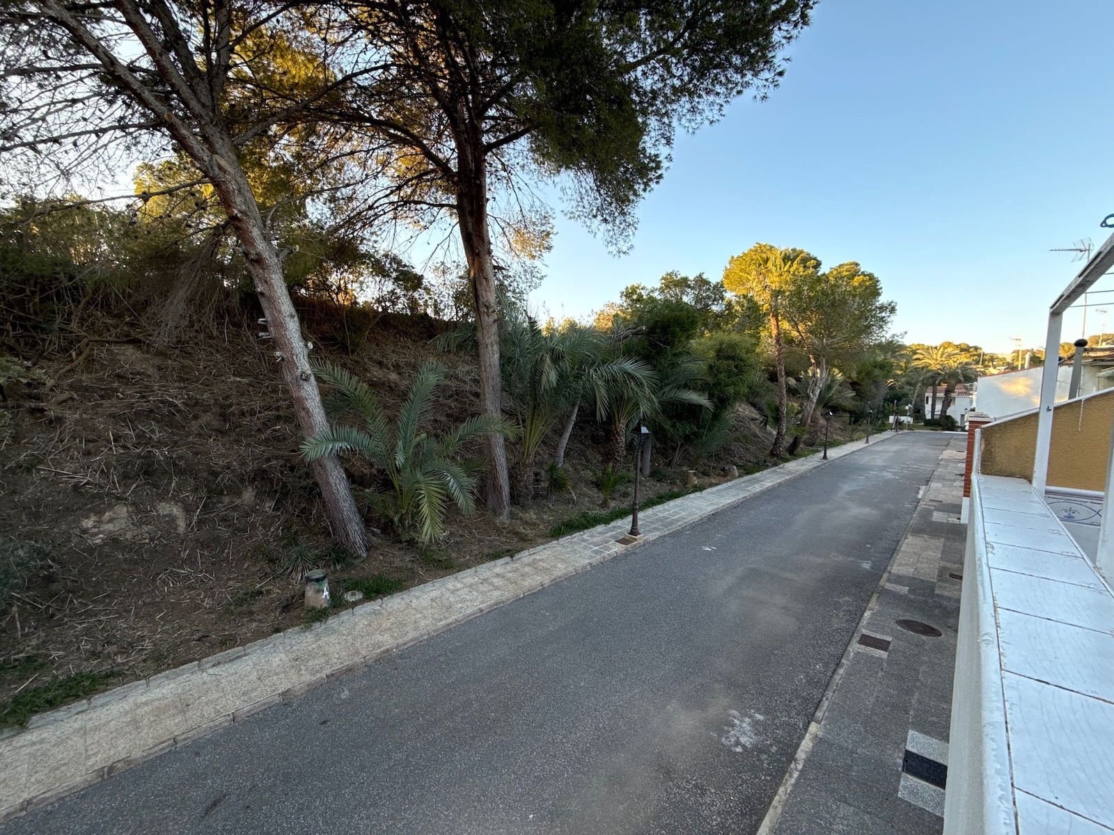 4 makuuhuone Paritalo myytävänä paikassa Dehesa de Campoamor mukana 
autotalli - 425 000 € (Ref: 9636438)