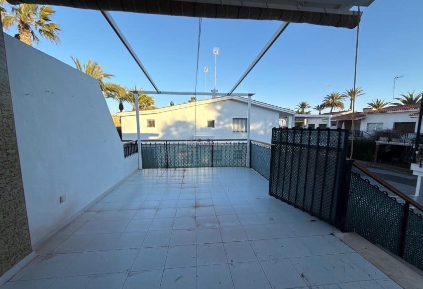 4 bedroom Townhouse for sale in Dehesa de Campoamor with garage - € 425,000 (Ref: 9636438)