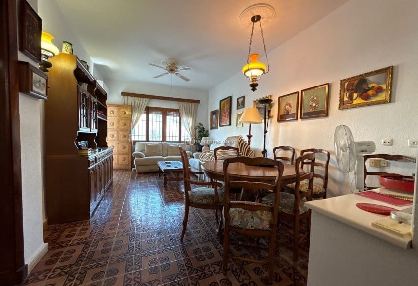 4 bedroom Townhouse for sale in Dehesa de Campoamor with garage - € 425,000 (Ref: 9636438)