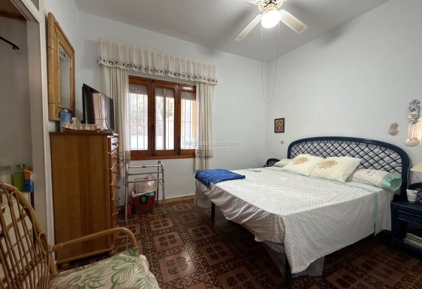 4 bedroom Townhouse for sale in Dehesa de Campoamor with garage - € 425,000 (Ref: 9636438)