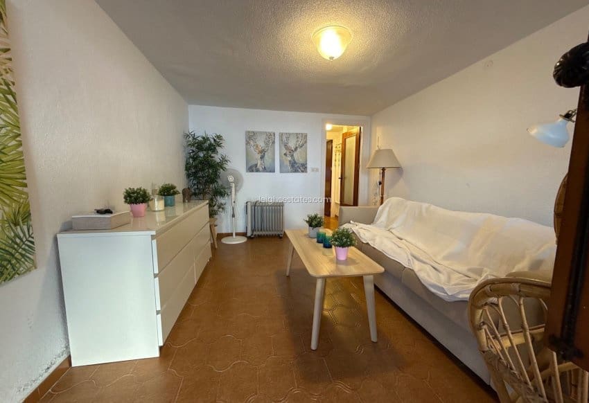 4 bedroom Townhouse for sale in Dehesa de Campoamor with garage - € 425,000 (Ref: 9636438)