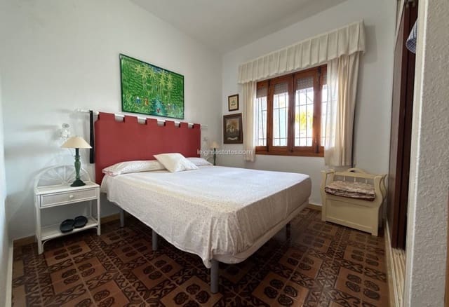 4 Zimmer Haus zu verkaufen in Dehesa de Campoamor, Orihuela mit Garage - 425.000 € (Ref: 9636438)