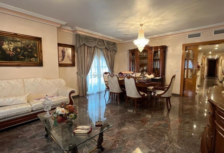 Local Comercial de 4 habitaciones en Los Alcázares en venta - 455.000 € (Ref: 9672294)