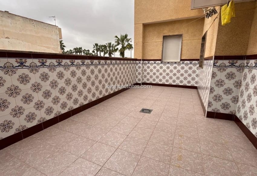 Local Comercial de 4 habitaciones en Los Alcázares en venta - 455.000 € (Ref: 9672294)